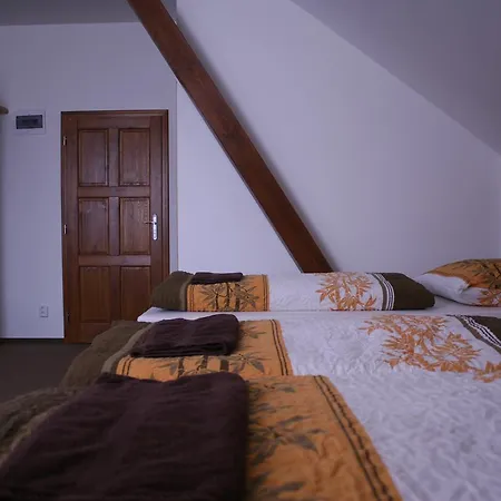 Statek Malcany Guest house Cim