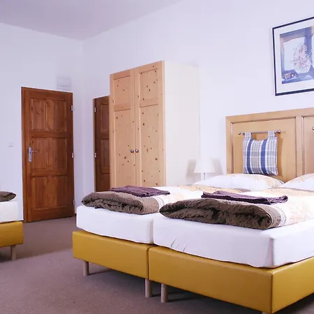 Statek Malcany Guest house